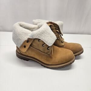 Timberland Waterproof Boots Fold-Down Teddy Fleece Boot Wheat Women's Size 9.5